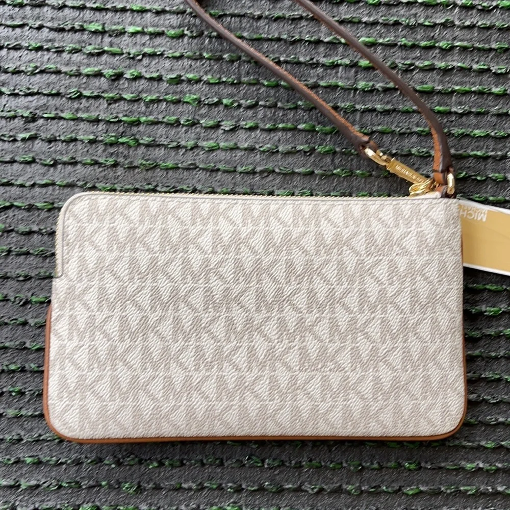 Michael Kors Jet Set Travel Large Top Zip Signature Wristlet Clutch - Picture 7 of 16
